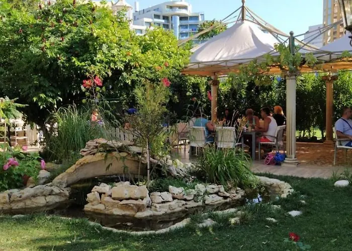 Отель Shipka 3*