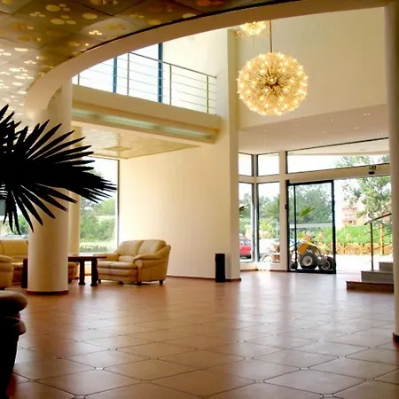 Hotel Shipka 3*