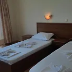 Shipka Hotel 3*