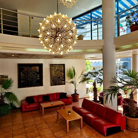 Hotel Shipka 3*