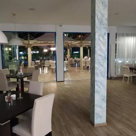 Szálloda Shipka 3*